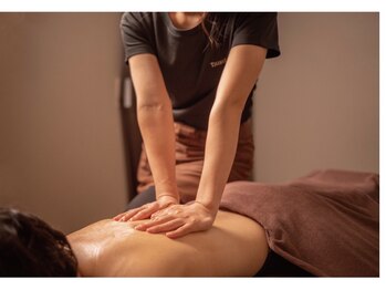 リラクゼーションサロン ティヨール そごう千葉店(TILLEUL)の写真/人気のオイルトリートメントで冷えやすい体質にアプローチ
