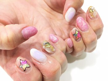 ネイルサロン ティディ(TIDY)/スターのホログラデ&シェル