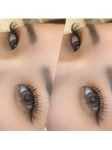 エミニーラッシュ(eminy lash)/アップワードラッシュ 140本