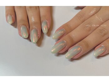 チュチュ(tutu)/オーロラネイル