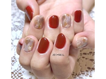 ゼロハチイチ(081)/ニュアンスネイル