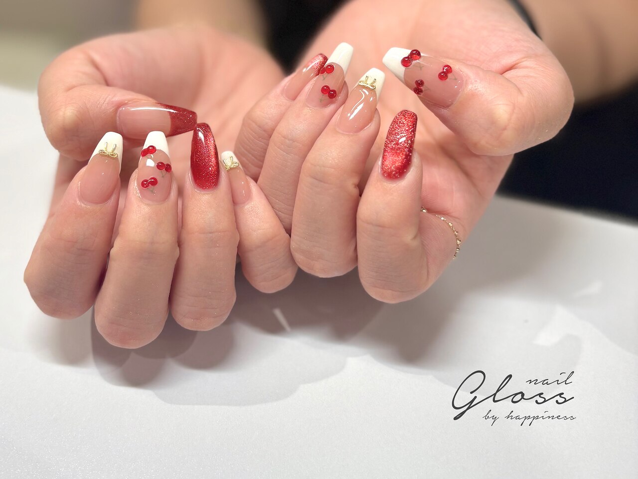 ネイルグロス 梅田茶屋町店(NAIL Gloss)｜ホットペッパービューティー