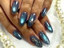 パダアット ヴァラネイル 天神南店(PADA at VALLANAIL)/マグネットネイル/パーツ乗せ