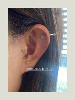 コハク クゲヌマ(COHAQ KUGENUMA)/耳つぼジュエリー
