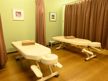 アース鍼灸整骨院/院内広々