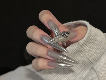 ヒーミー(HYMY)/ミラーグラデーションネイル