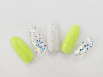 ビーケア 自由が丘店(B.care)/キラキラネイル￥6480