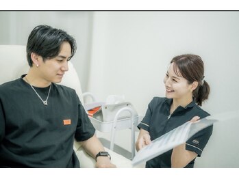ホワイトニングショップ 越谷店の写真/メンズにも大人気のセルフホワイトニング！ホワイトニングで圧倒的な白さ実現へ◎白い歯で第一印象UP！