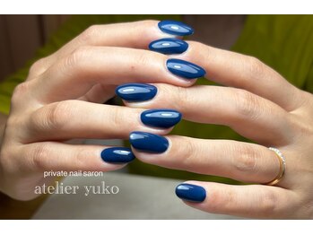 カルマ(Karma)/重たいカラーでもツヤツヤ