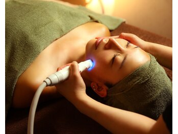 ザ フェイス 横浜桜木町店(THE FACE)/コルギの前に