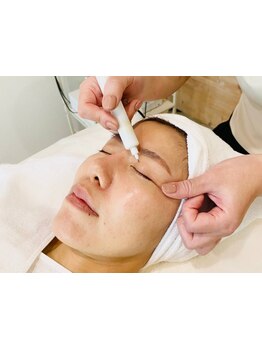 ホウレイ線・たるみ改善！予防ケア