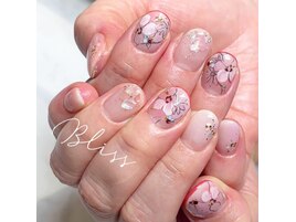 手描きフラワーネイル
