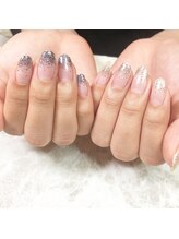 ノーヴォバイショールーム(novo by showroom)/ラメグラデーションネイル