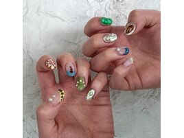 個性派ネイル