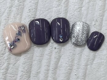 ハニービービー(Honey Bee Bee)/春フットネイル