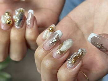 アネラ(ANELA)の写真/持込OK!初回オフ無料♪高技術と丁寧な施術で彩るアート★ジェルアート盛り放題¥8400保湿ケア付きが嬉しい♪