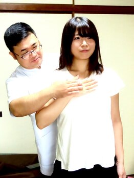 まごんて整体院/整体/上半身姿勢矯正【肩甲骨】