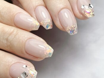 エムネイル(M nail)の写真/オフィスや日常に馴染む、上品ネイルが得意なサロン★手先全体を綺麗に魅せるネイルをご提案します♪