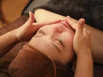 エム 見川店(M)の写真/【完全プライベートサロン】肌悩みは人それぞれ…あなた専用の“パック&クレンジング”をご提案します◎