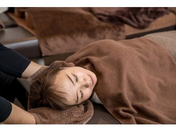 インナー サーフェス(inner surface.)/首の筋膜リリース