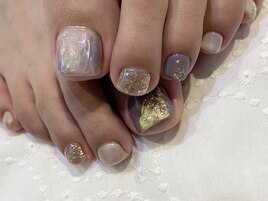 Footnail。