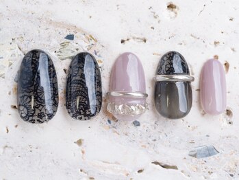 アロマローズ(Aroma Rose)/リングネイル　レースアート