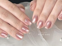 リッシュ トロワ(RICHE trois)/桜ピンクマグネイル