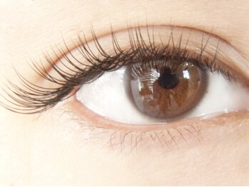 ディーエル ビューティー 大宮店(DL BEAUTY)/★140本正面（左右70本ずつ）