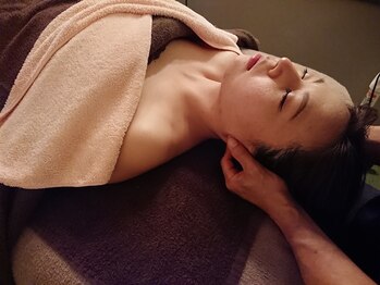 美エスト(美-est)/首こり解消