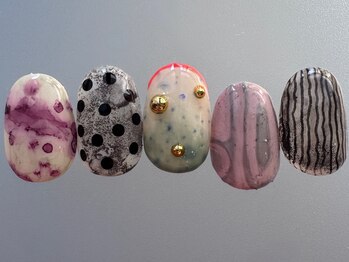 シューミーネイル(syu-mii nail)の写真/ニュアンスデザインはシンプルからデザイン性の高いものまで幅広くお選びいただけます◎カラー変更OK♪