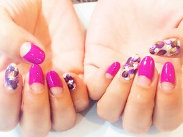 手書きの押し花ネイル