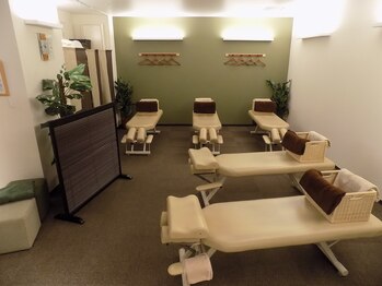 リラクゼーションスタジオ ホット ユザワヤ店(HOT)/広々店内ベッド5台！