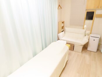 エスエスシイマッサージ 池袋西口店(SSCマッサージ)/個室で清潔な施術室