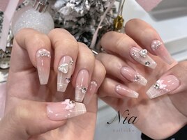 キラキラガーリーネイル