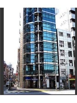 アールアンドビューティー(R&Beauty)/外観