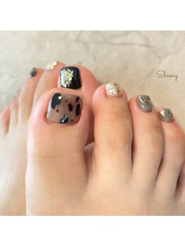 シュガーロール シャイニー(Sugar Roll / Shiniy)/フット持ち込みデザイン