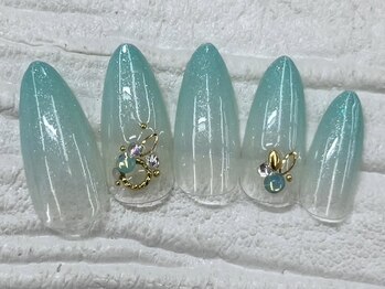 ハニービービー(Honey Bee Bee)/大人夏ネイル