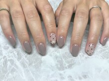 イーム(eam)の雰囲気（とってもかわいいショートネイルもパラジェルでしっかり長持ち）