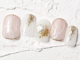 ピンク囲み大理石¥10550