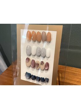 ネイル・アイメニューの同時施術が可能