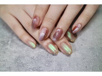 ネイルサロン R/ニュアンススタイリング　TOMO