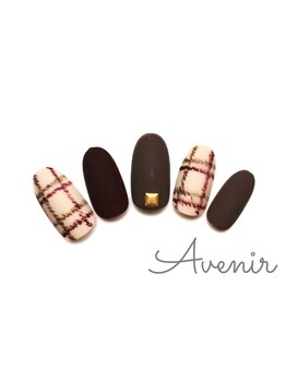 アヴィニール 表参道(Avenir)/スモークチェックネイル