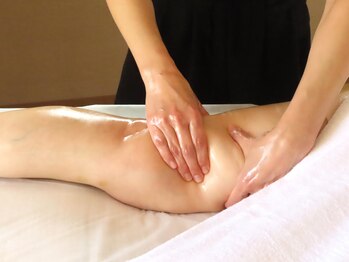 クレド(CREDO)/大西フットオイルマッサージ