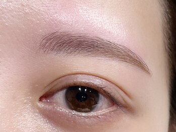 アールドヴィーヴル(Ar de vivre)の写真/自分史上いちばん似合う眉に出会える。眉毛ワックスで一気に垢抜け◎周りと差がつくワンランク上の目元へ♪