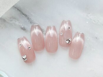 ラヴィット 梅田店(Lovit)の写真/【パラジェル認定サロン】自爪が薄い、削りたくない方必見◎爪の状態に合わせてジェルを変更する徹底ぶり!