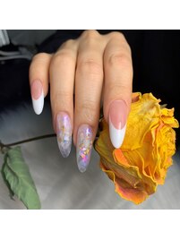 白フレンチ×奥行ホロ