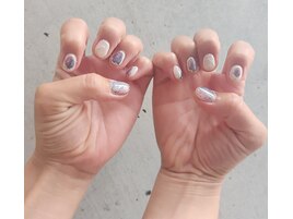 インク×ゴールドミラーネイル