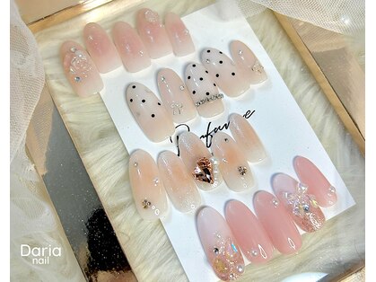 ダリア(Daria)の写真