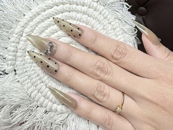 アトリエ ハチ 神戸新開地(Atelier 8)/