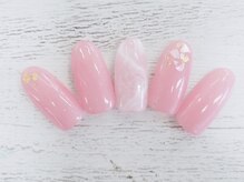 ネイルアンドアイラッシュサロンR/大理石風アート